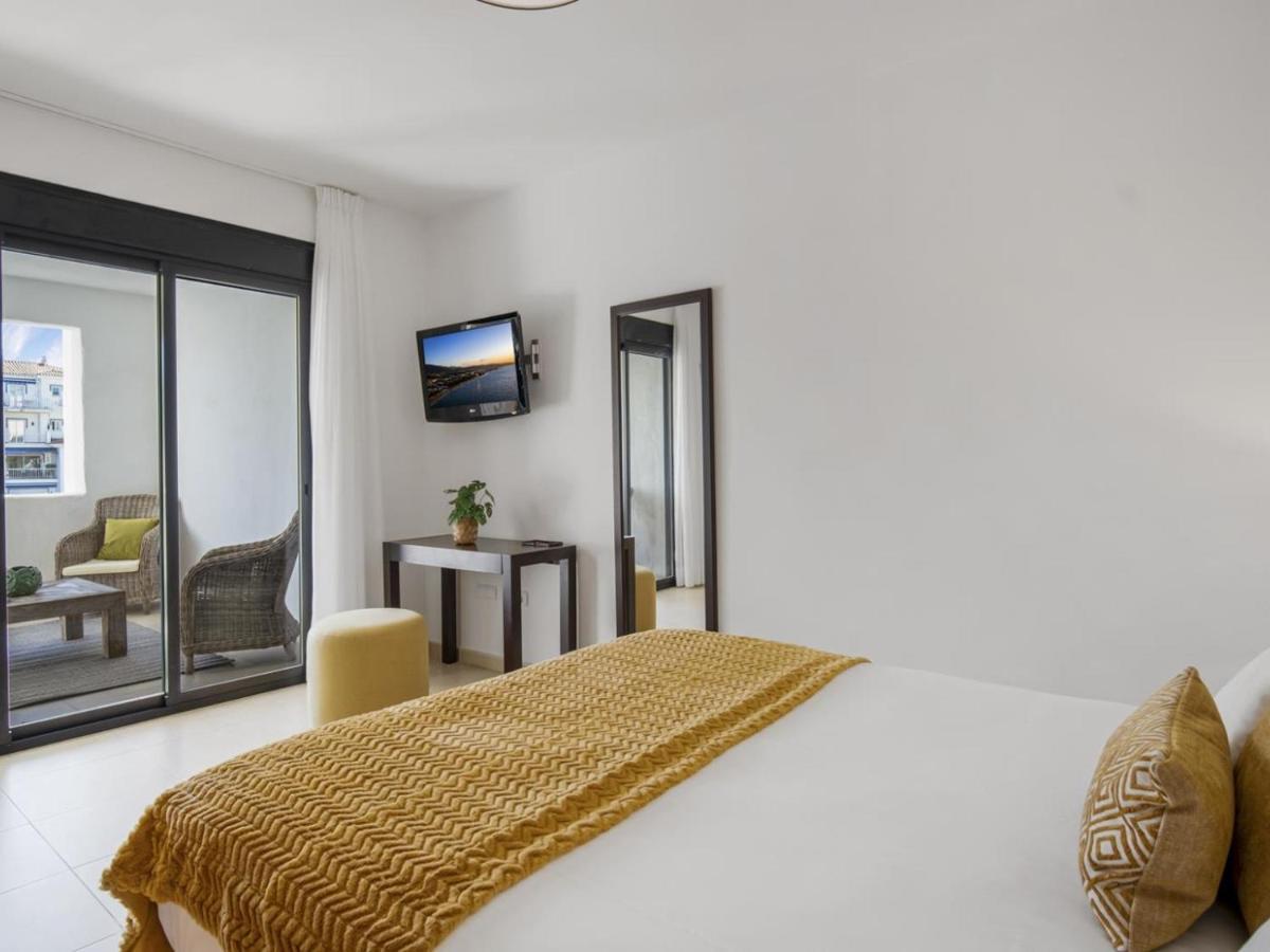 Apartamento De 2 Dormitorios En Playas Del Duque Marbella Exterior photo