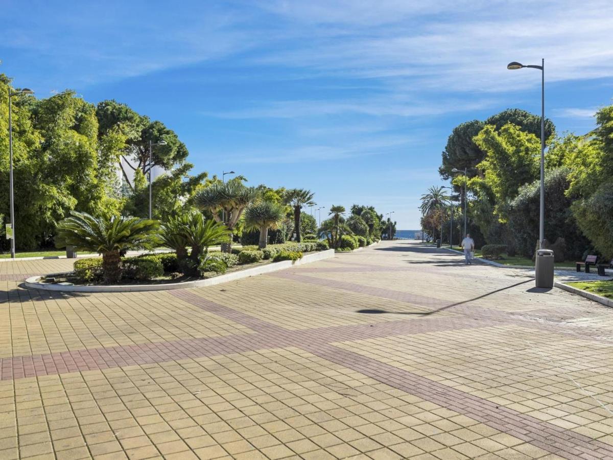 Apartamento De 2 Dormitorios En Playas Del Duque Marbella Exterior photo
